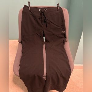 Greys anatomy SIGNATURE Callie 3 Pocket Cargo Pants in Black